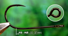 Cheburashka Hook Hunter Sickle RedBass