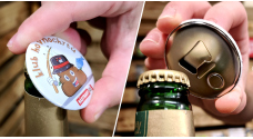 Magnetic bottle opener "Klub hovnochytů"