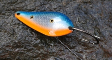 Weedless Pike Spoon PORA Troutbait